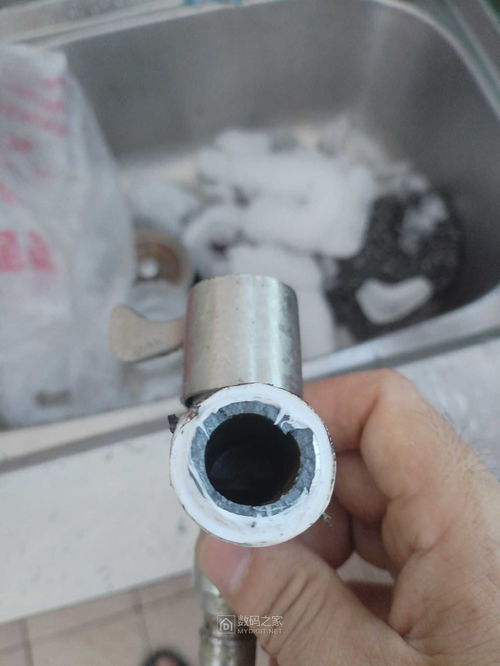 合金水暖與不銹鋼外觀相似，消費(fèi)者選購(gòu)需警惕